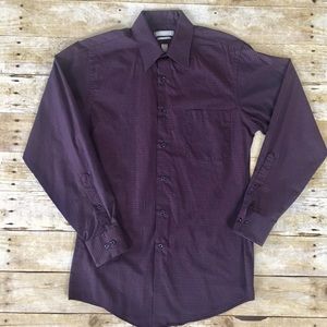 Men’s Van Heusen fitted wrinkle free dress shirt